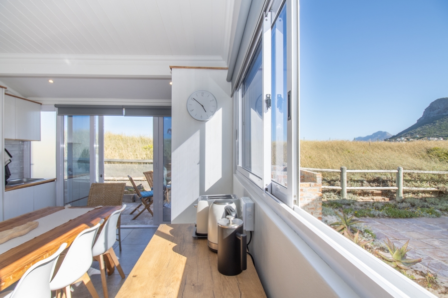 2 Bedroom Property for Sale in Fish Hoek Western Cape